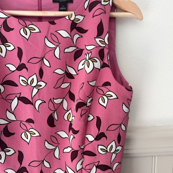 🌸 Ann Taylor Size 0 Pink A-Line Midi Dress – Scoop Neck | Maroon & White Print - Picture 4 of 8